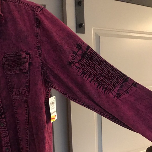 INC International concepts long sleeve shirt - Picture 3 of 3